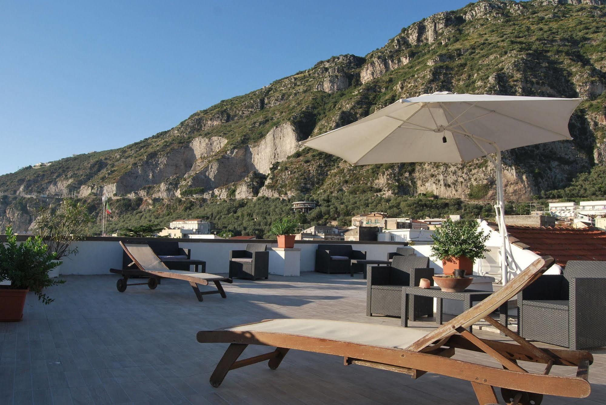 La Pennichella Sorrentina Relais Otel Meta Dış mekan fotoğraf